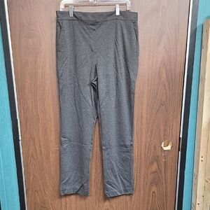 Iyla Size S Petite Heathered Grey Pull On Straight Leg Pant